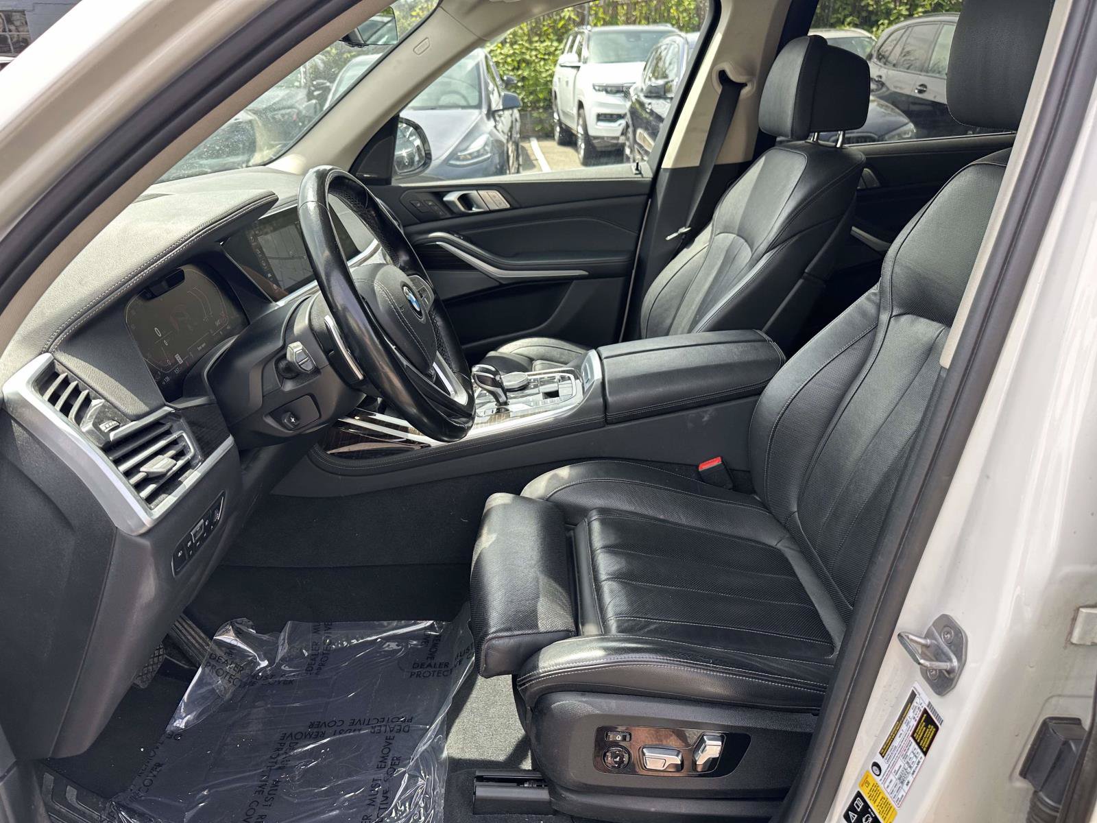 Used 2019 BMW X7 xDrive40i w/ Premium Package AWD/4WD image 15