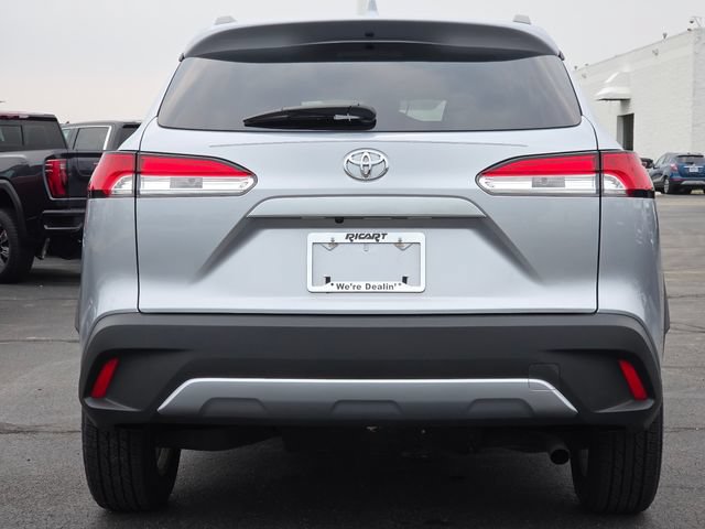 Used 2022 Toyota Corolla Cross LE AWD/4WD image 14