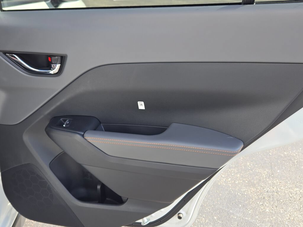 Certified 2025 Subaru Crosstrek 2.5i Limited AWD/4WD image 9