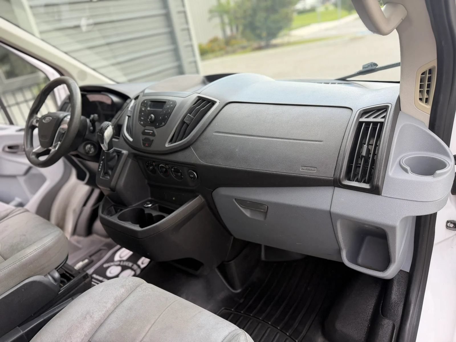 Used 2015 Ford Transit 250 130 Low Roof w/ Exterior Upgrade Package RWD image 14