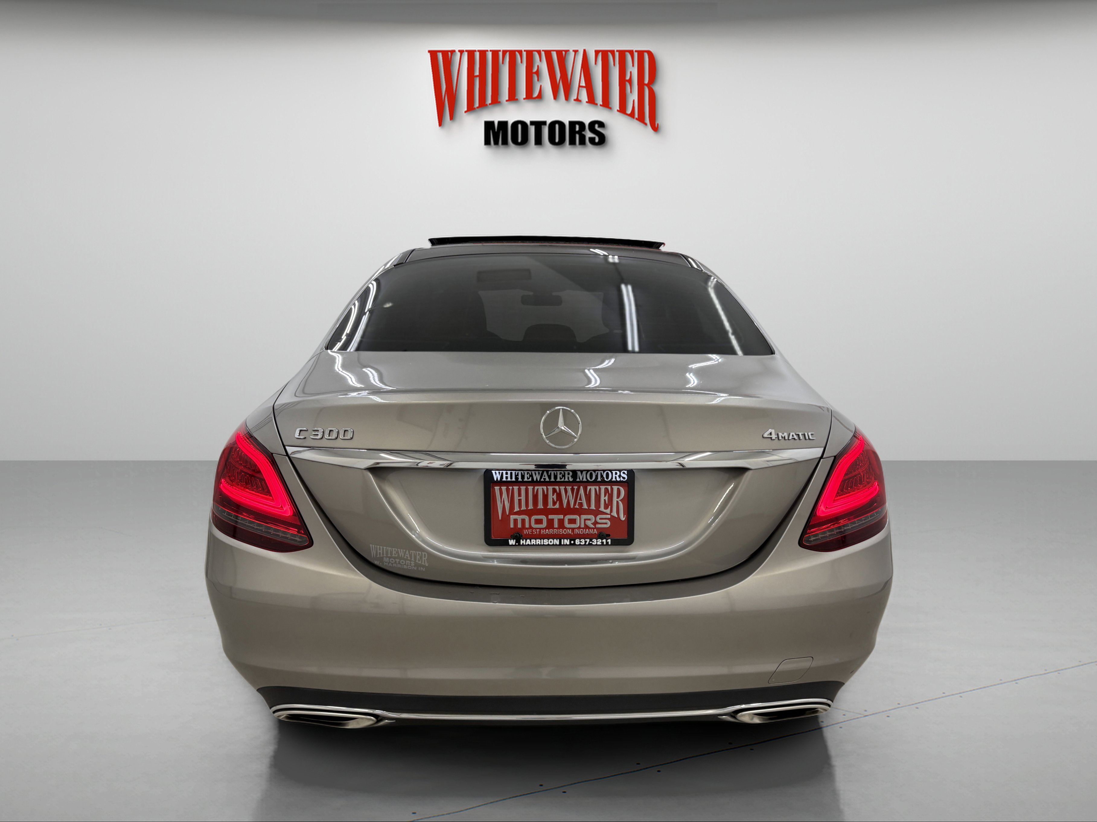Used 2020 Mercedes-Benz C 300 4MATIC Sedan image 3