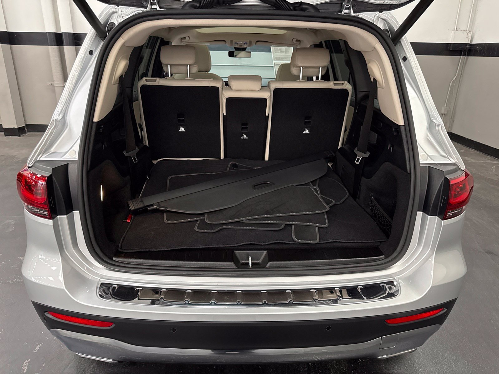 Certified 2023 Mercedes-Benz GLB 250 image 15