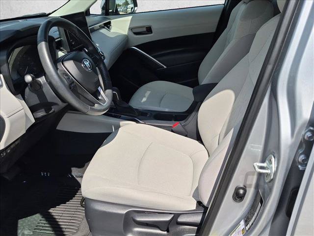 Used 2023 Toyota Corolla Cross LE FWD image 15