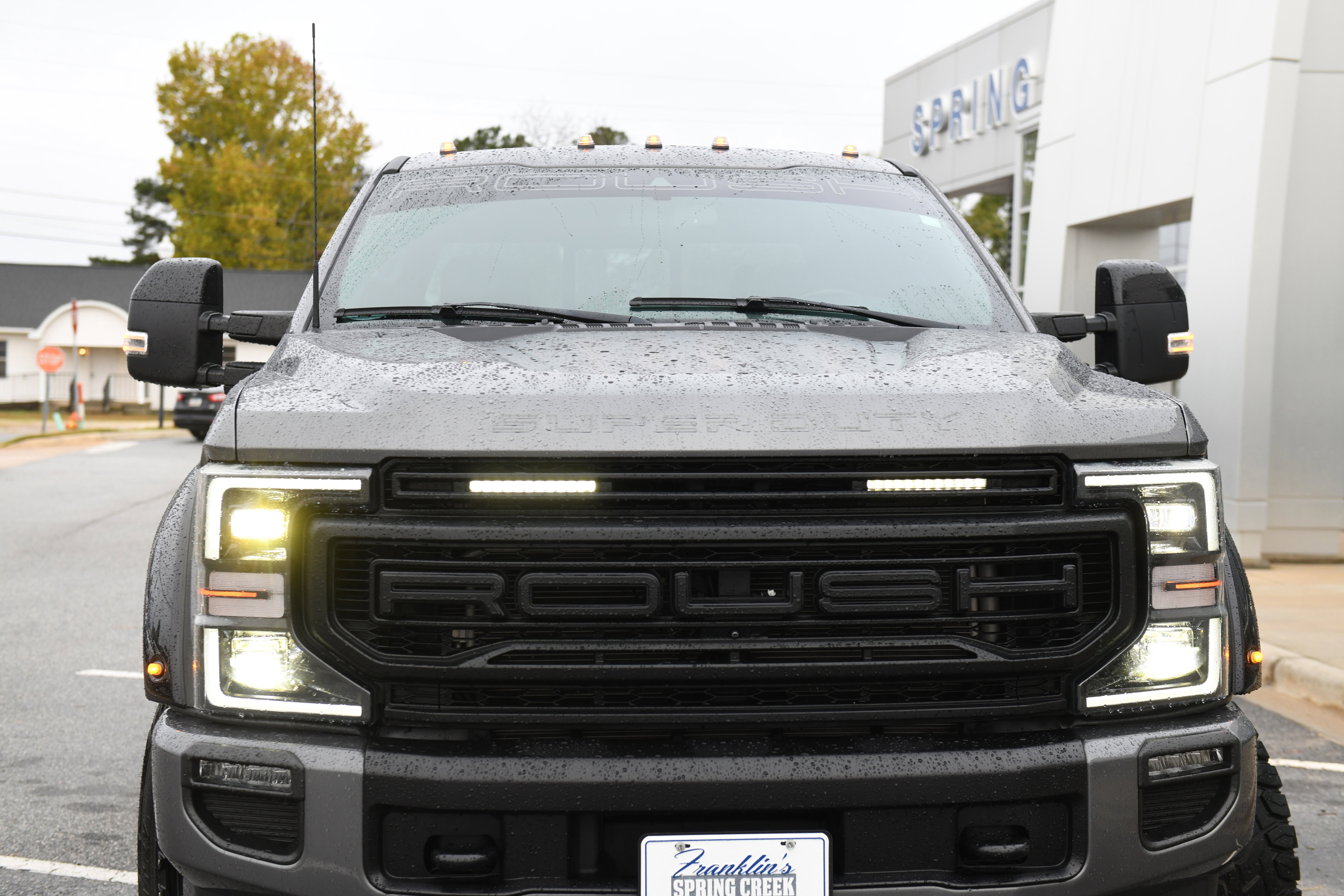Used 2022 Ford F250 Lariat w/ Black Appearance Package image 6