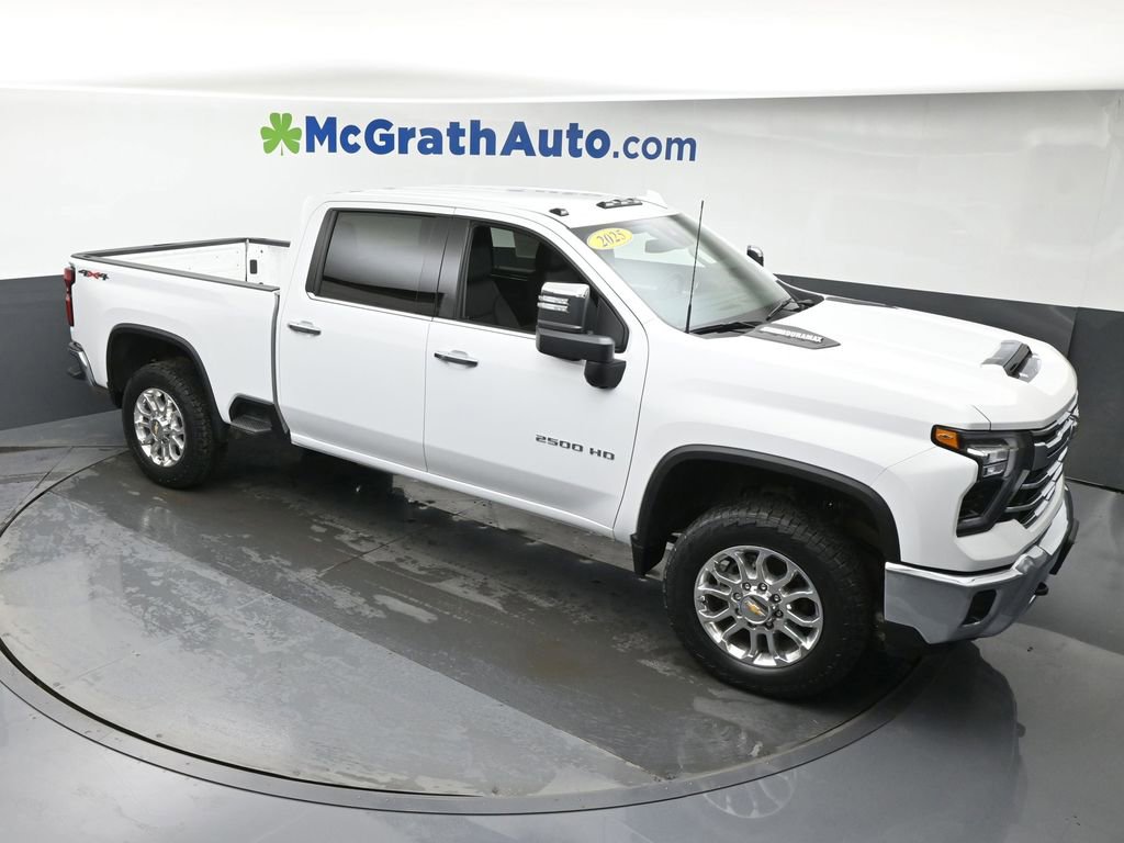 Certified 2025 Chevrolet Silverado 2500 LTZ image 3