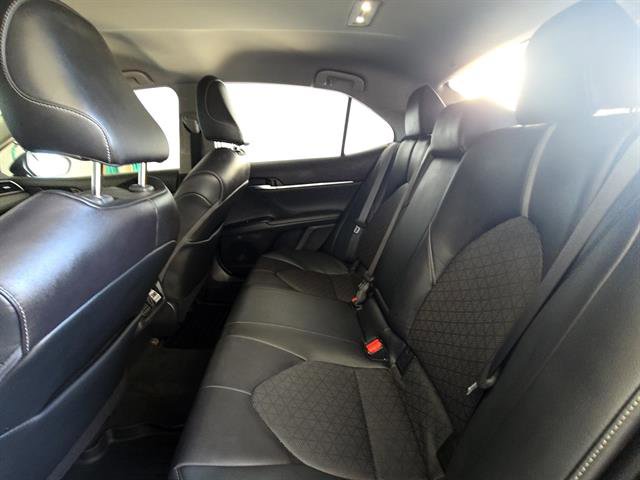Used 2020 Toyota Camry XSE FWD image 20