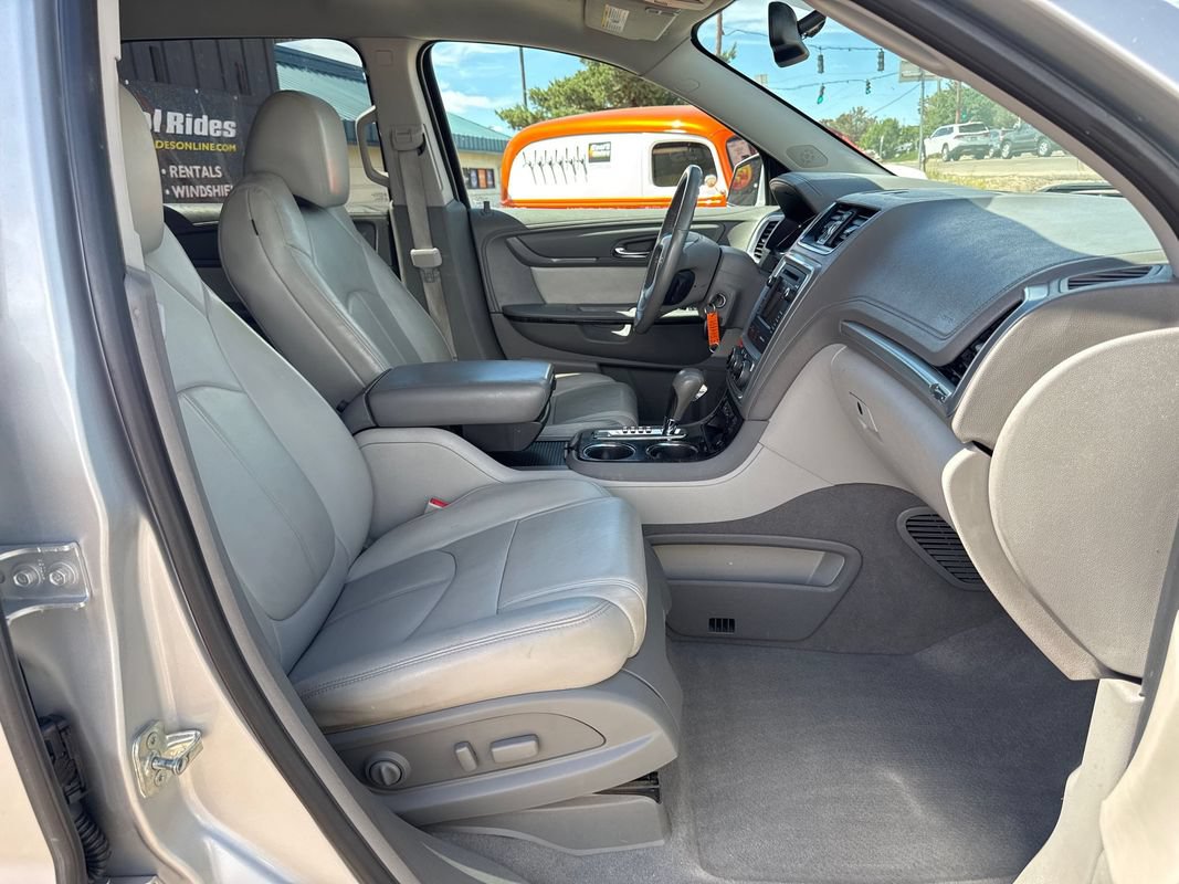 Used 2013 GMC Acadia SLT AWD/4WD image 18