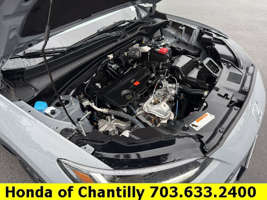 Certified 2025 Honda HR-V Sport image 29