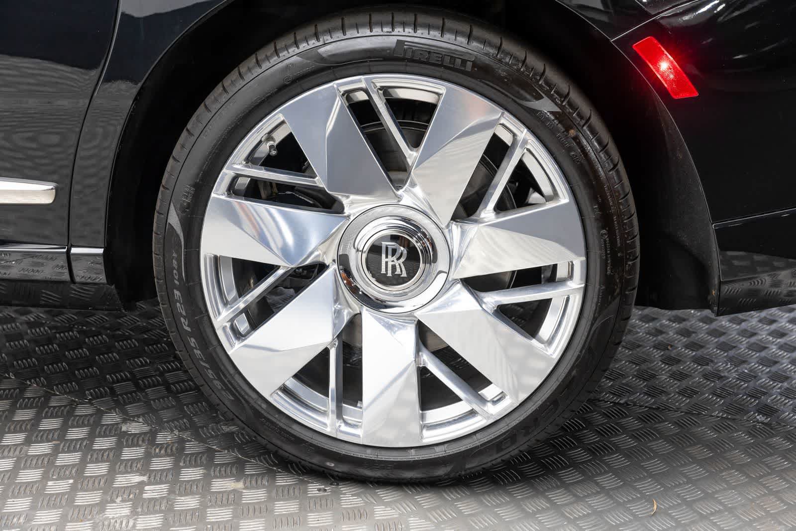 New 2026 Rolls-Royce Cullinan AWD/4WD image 49