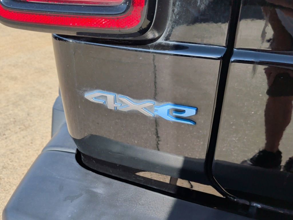 Used 2023 Jeep Wrangler Willys 4xe image 43