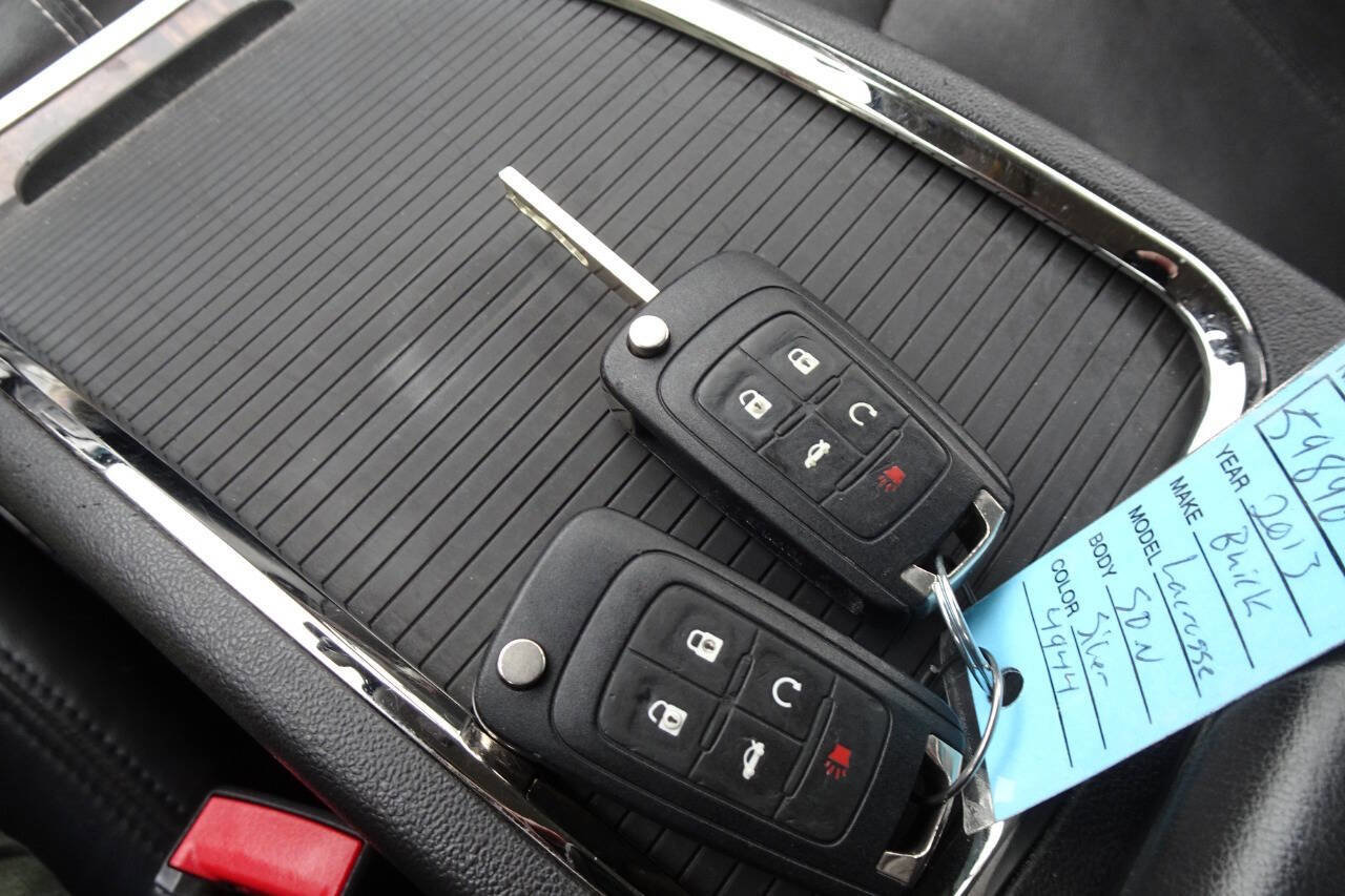 Used 2013 Buick LaCrosse Premium w/ Driver Confidence Package image 29