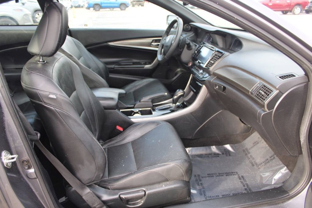 Used 2017 Honda Accord EX-L image 20