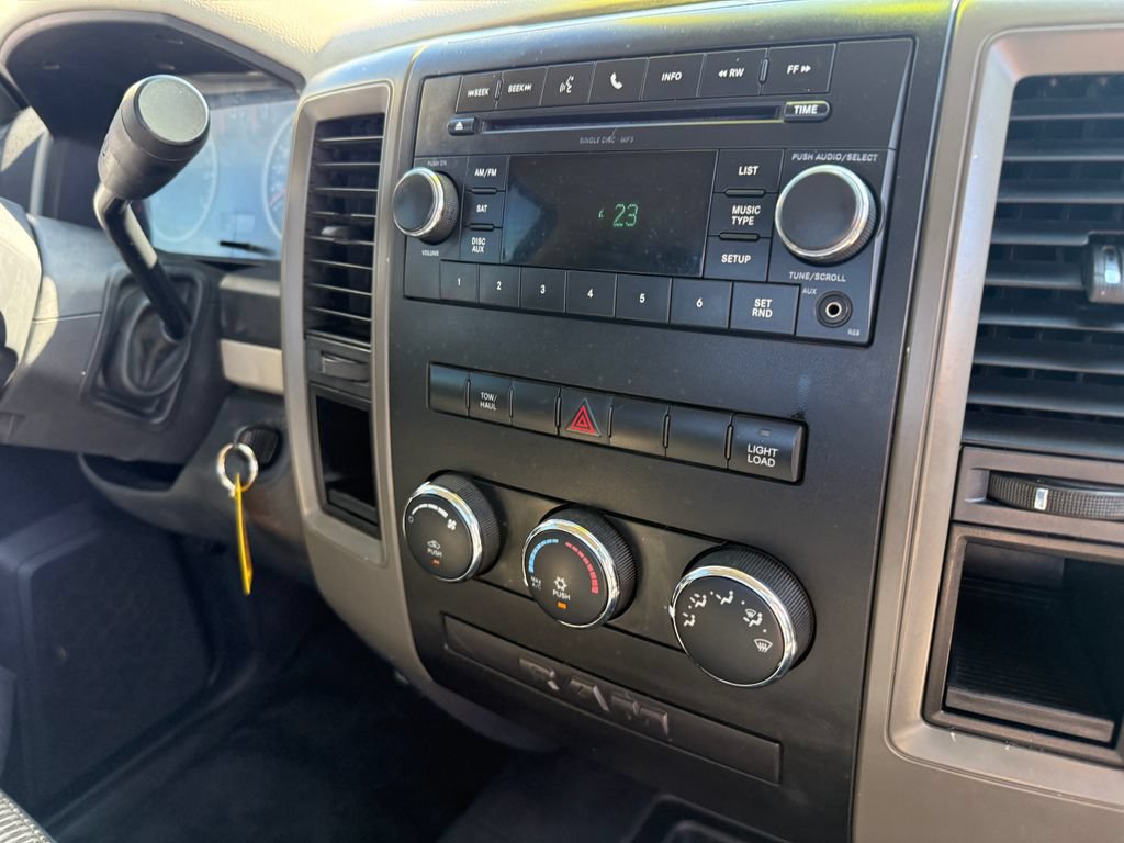 Used 2010 Dodge Ram 2500 Truck ST w/ ST Popular Equipment Group AWD/4WD image 15