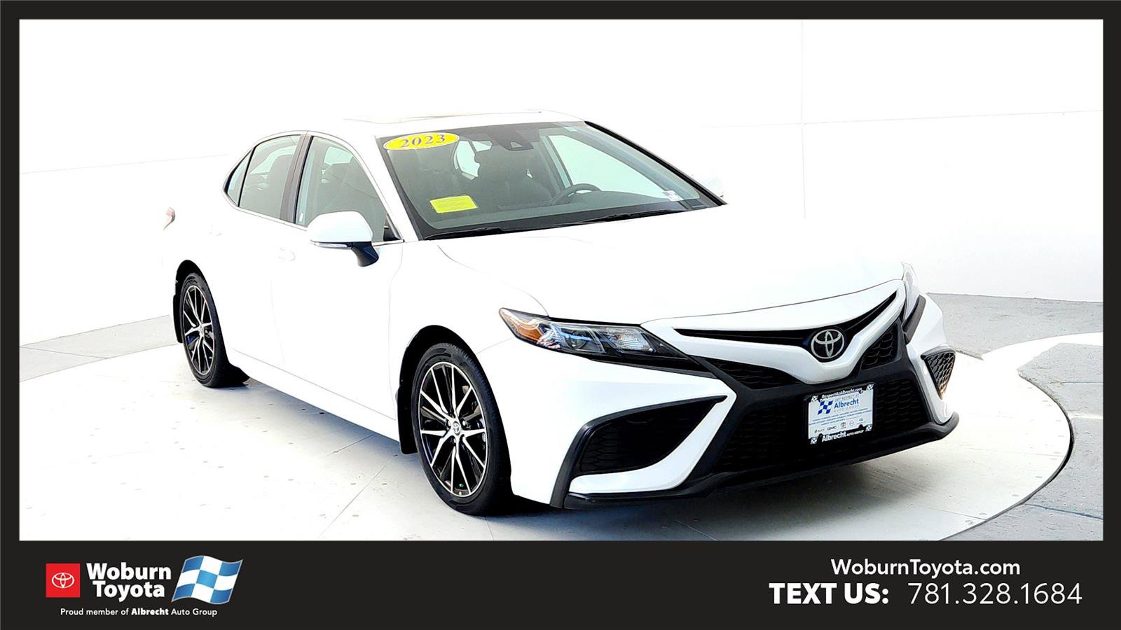 Used 2023 Toyota Camry SE