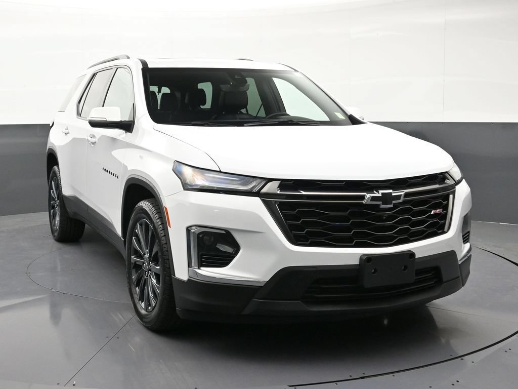 Certified 2023 Chevrolet Traverse RS w/ LPO, Floor Liner Package AWD/4WD image 7