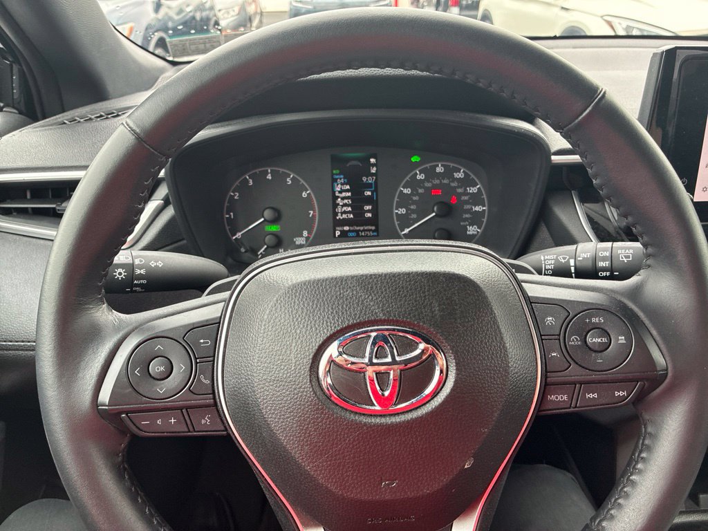 Used 2024 Toyota Corolla Cross AWD Hybrid w/ Moonroof Package image 29