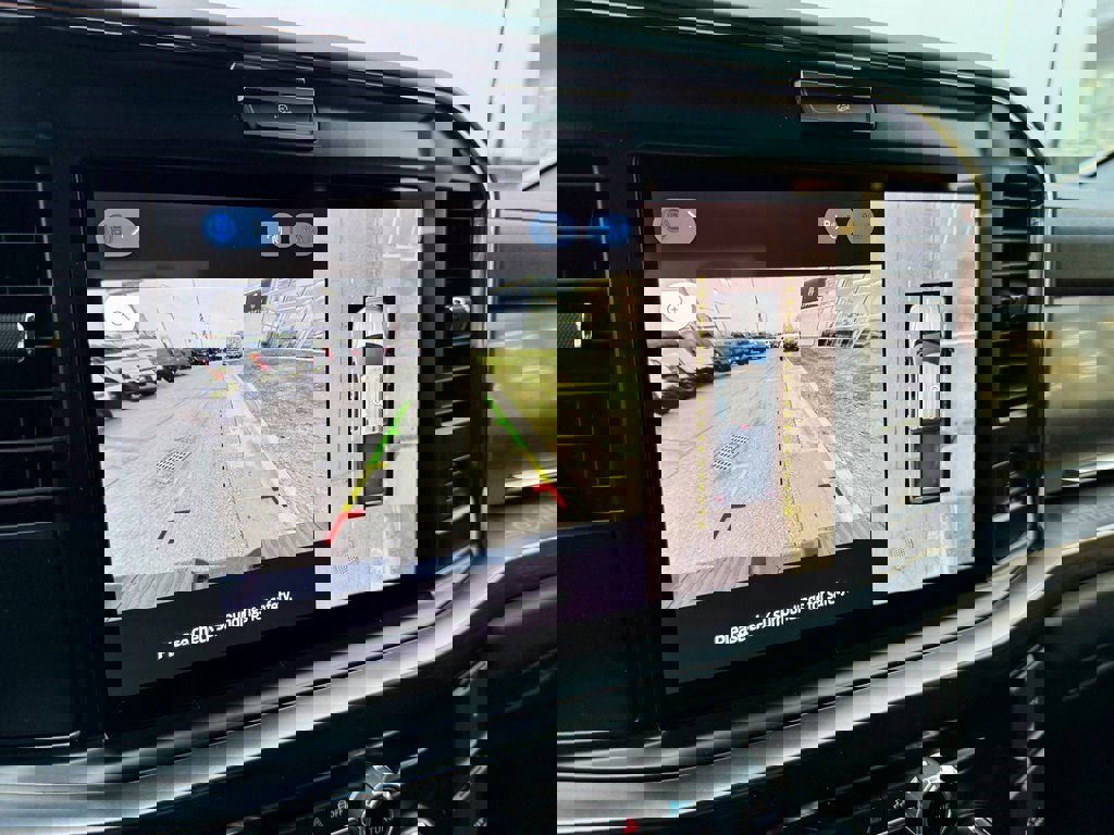 New 2026 Ford F250 Lariat w/ Black Appearance Package image 26