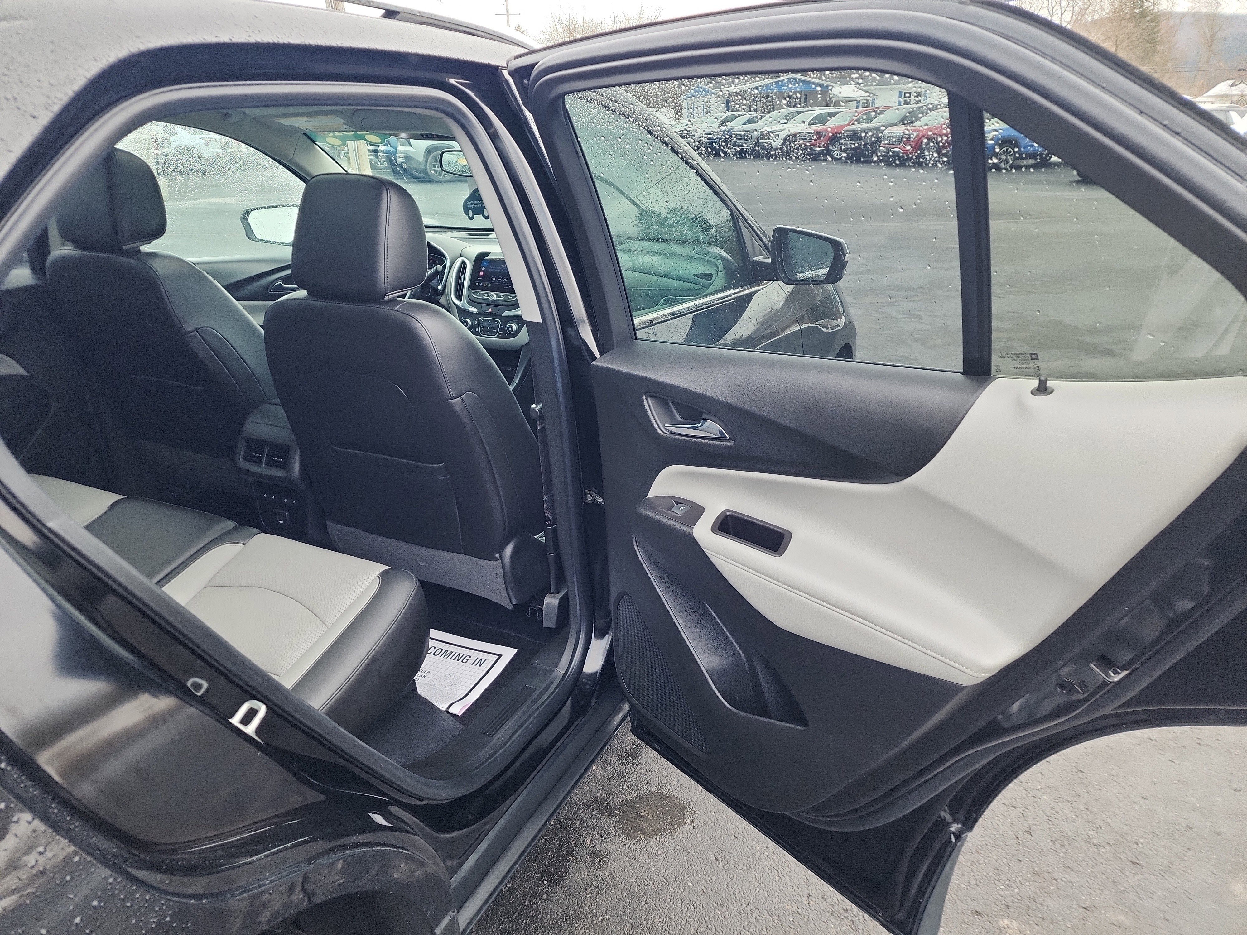 Used 2019 Chevrolet Equinox Premier image 37