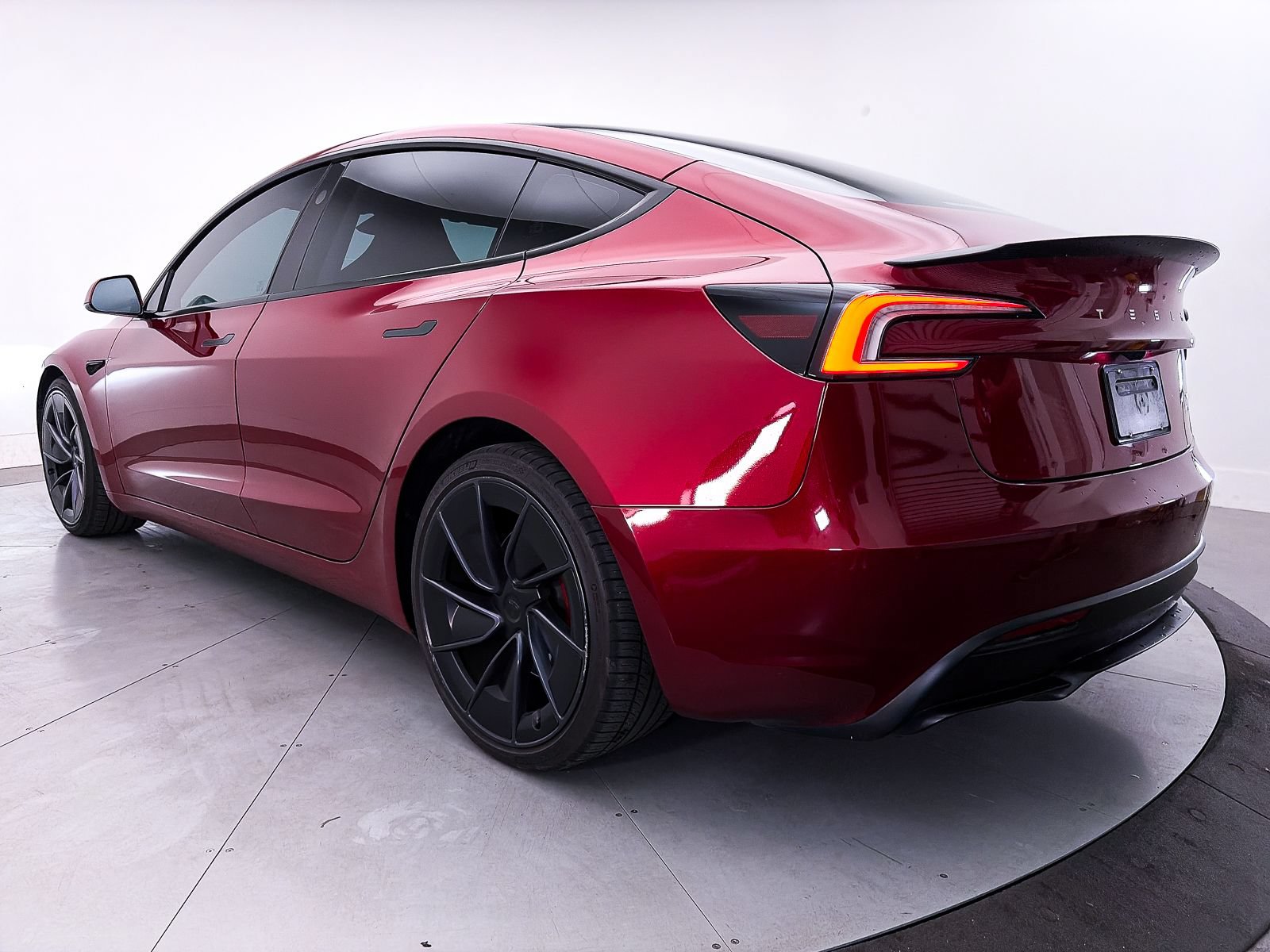 Used 2024 Tesla Model 3 Performance AWD/4WD image 13