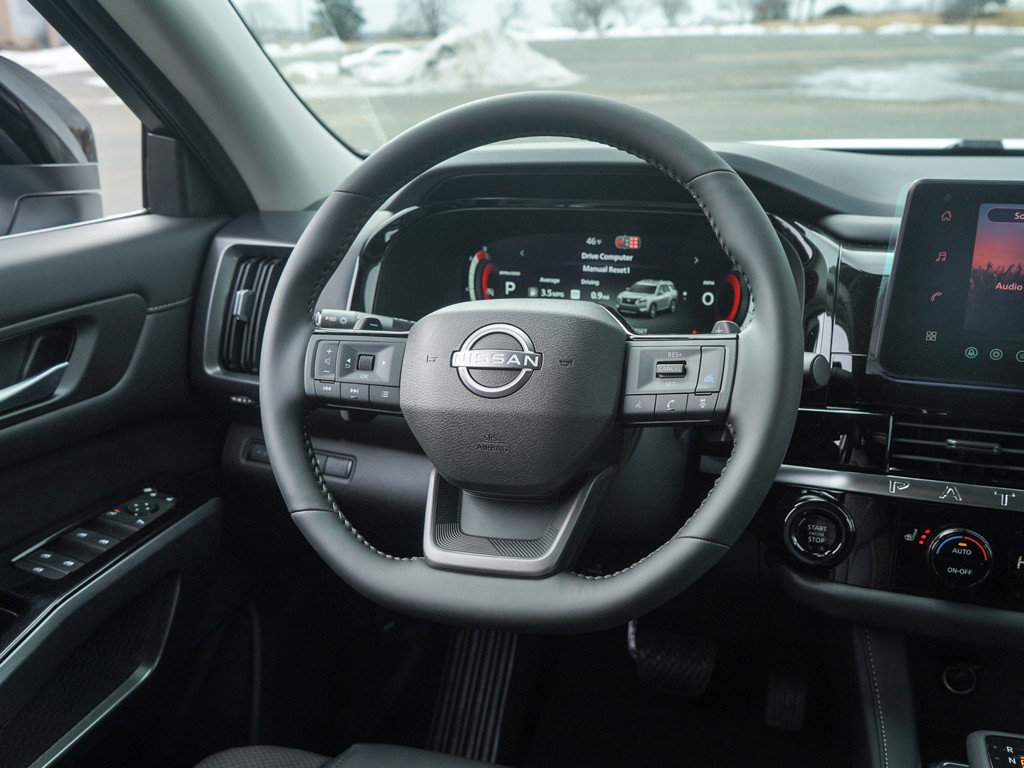 New 2026 Nissan Pathfinder SL AWD/4WD image 16