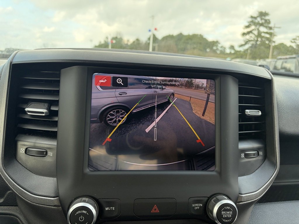 Used 2023 RAM 2500 Tradesman w/ Chrome Appearance Group image 15