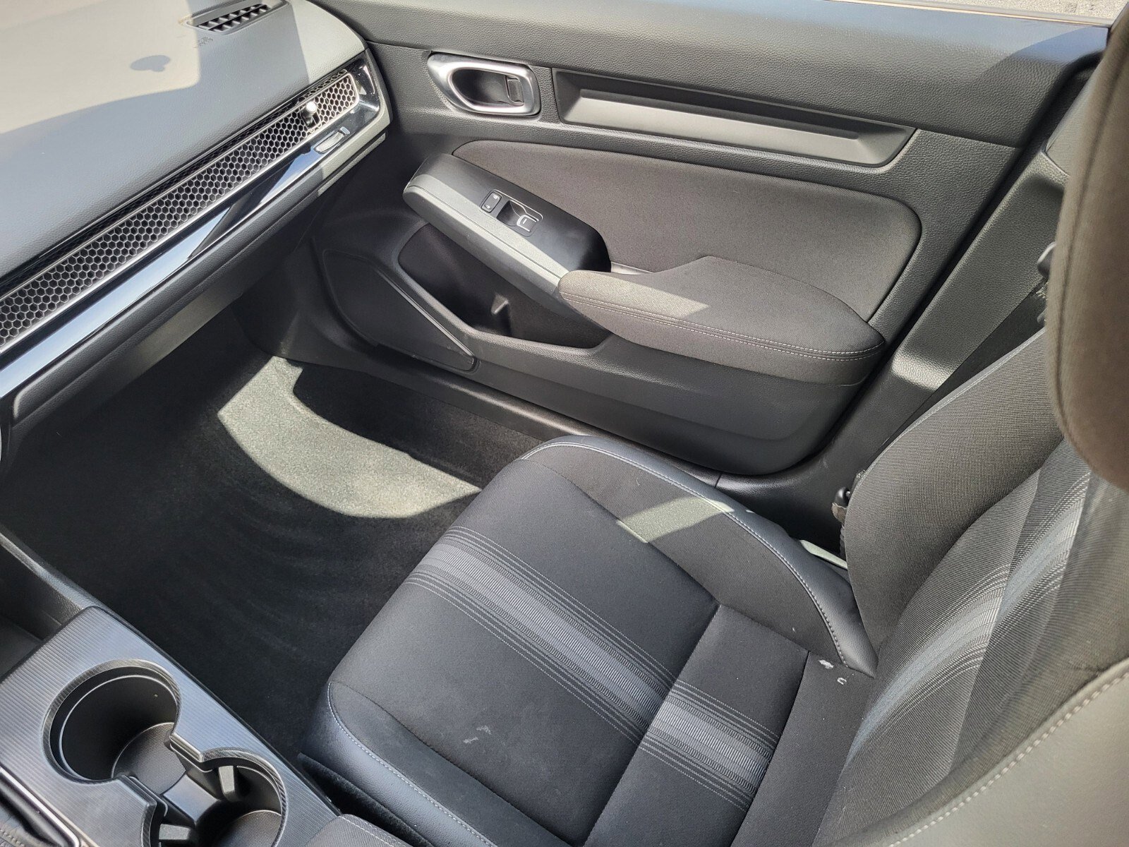 Used 2024 Honda Civic Sport image 16