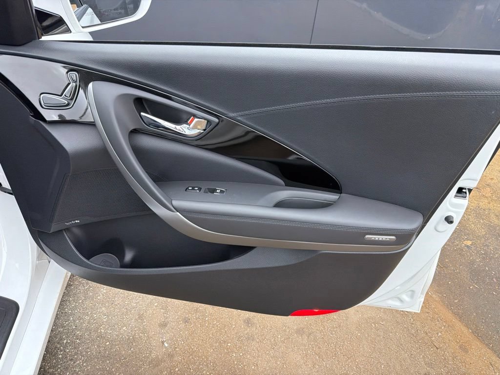 Used 2017 Hyundai Azera Limited FWD image 26