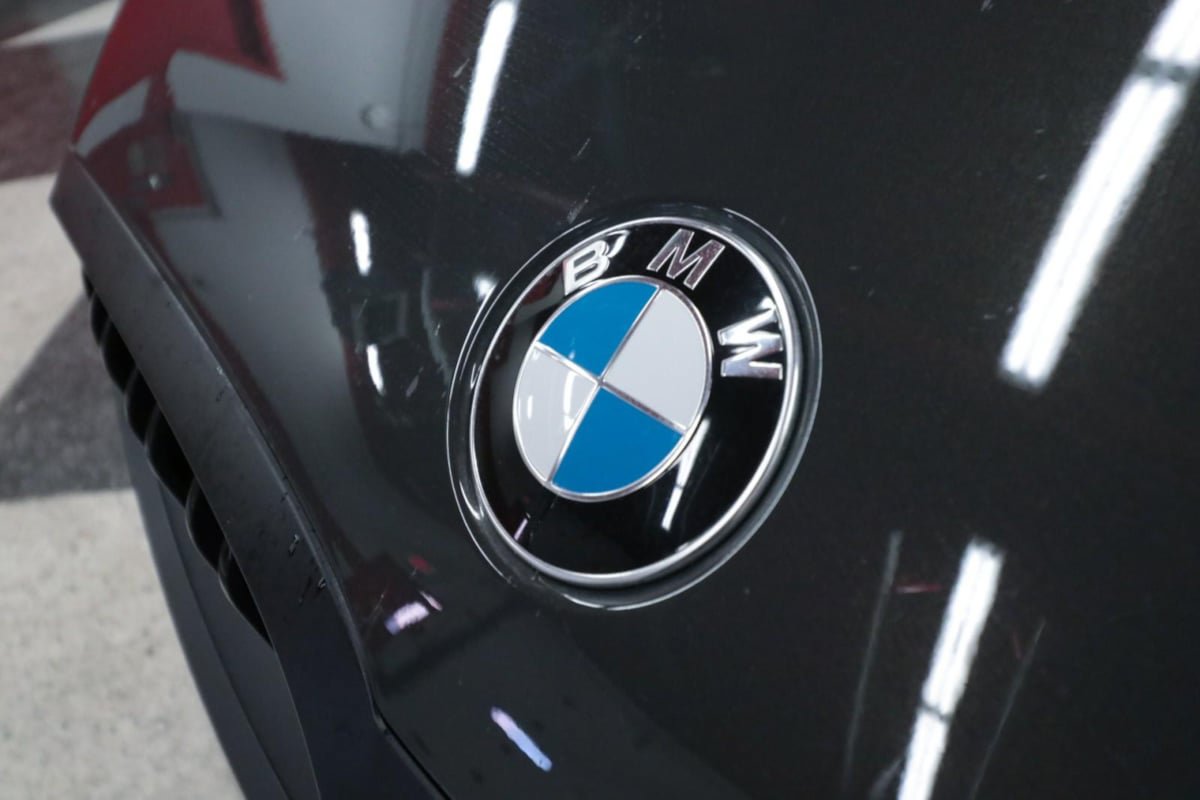 Used 2025 BMW 840i xDrive Coupe w/ M Sport Professional Package AWD/4WD image 32