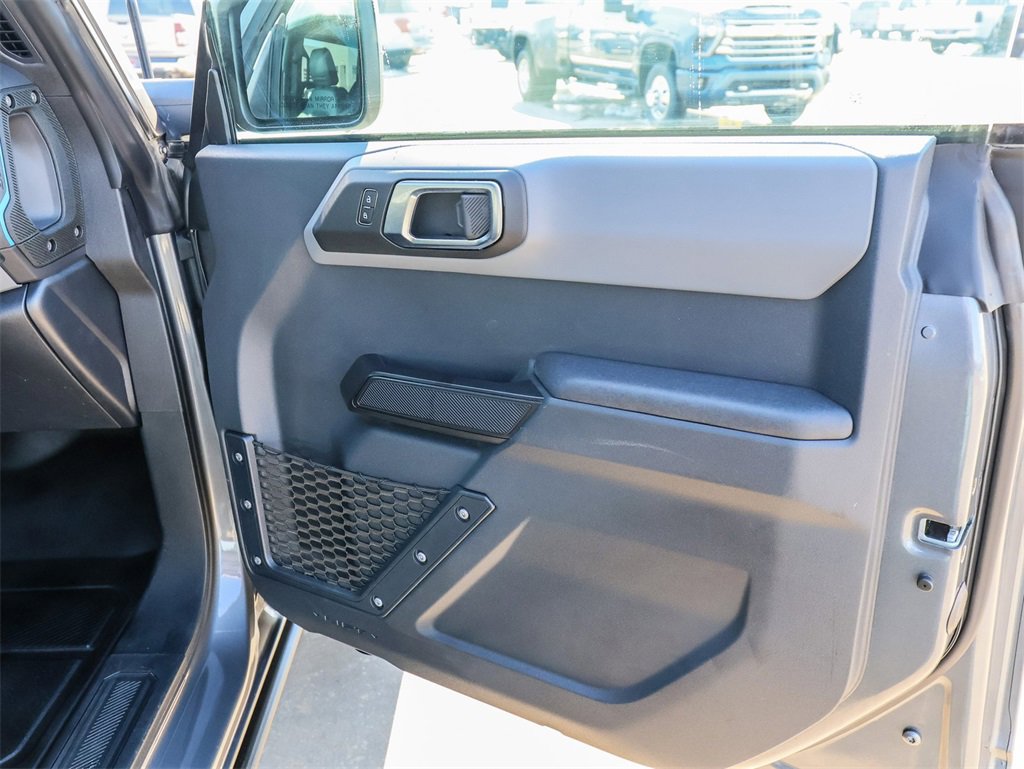 Used 2024 Ford Bronco Black Diamond image 19