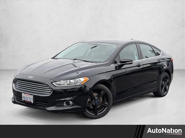 Used 2016 Ford Fusion SE image 1