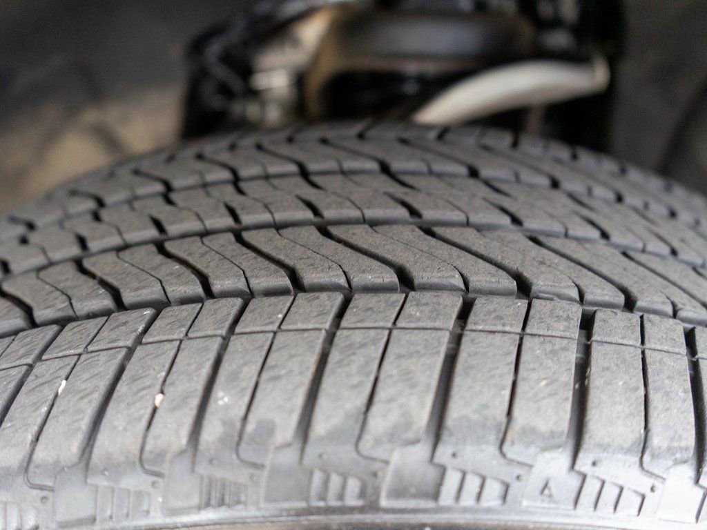 Used 2024 GMC Yukon Denali AWD/4WD image 41