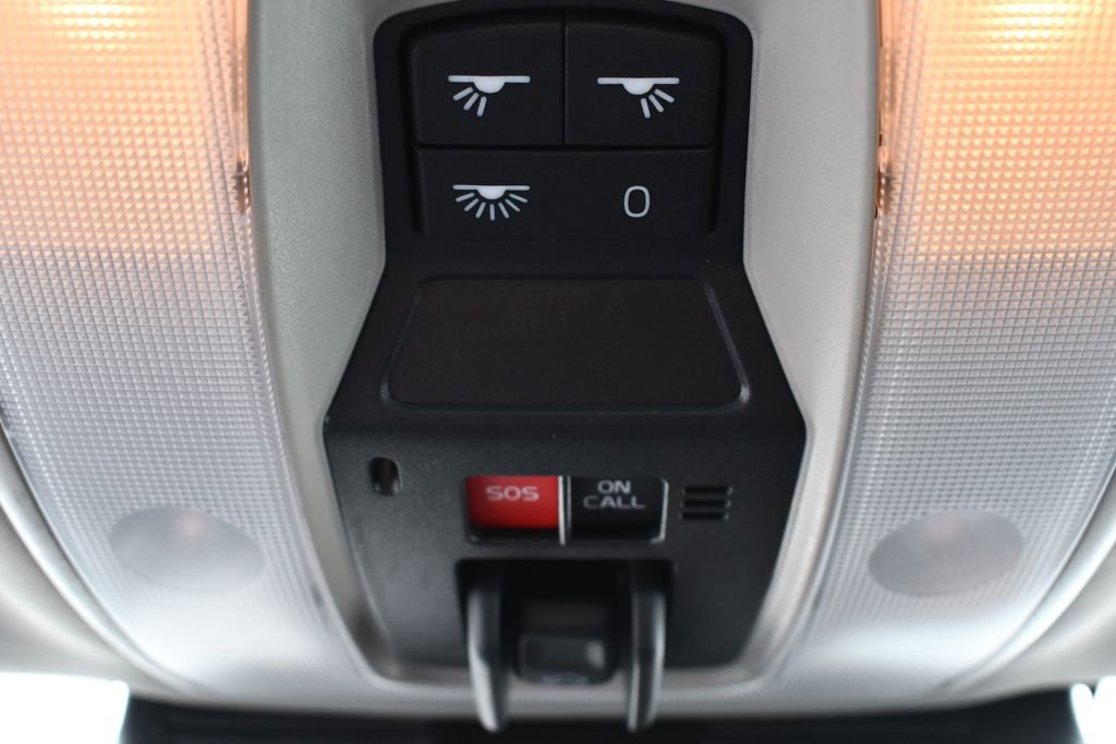 Used 2015 Volvo S60 T5 Platinum w/ Climate Package AWD/4WD image 33