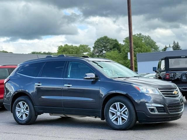 Used 2017 Chevrolet Traverse LT AWD/4WD image 35
