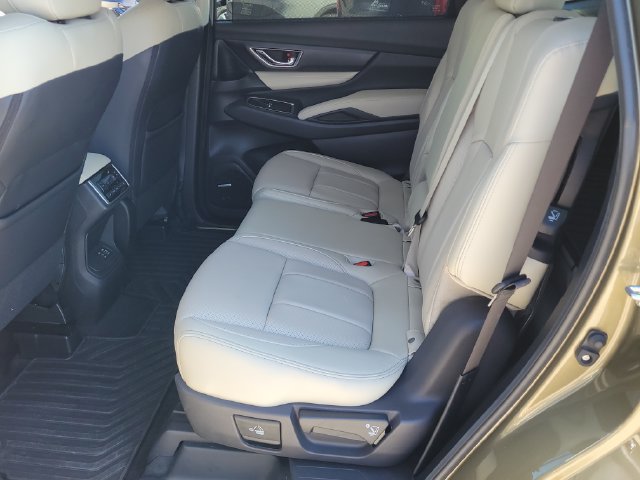 Used 2024 Subaru Ascent Limited w/ Technology Package AWD/4WD image 11