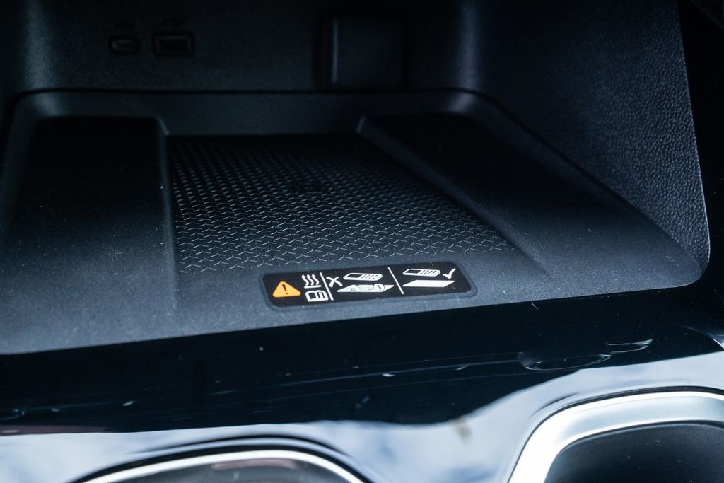 New 2026 Chevrolet Traverse LT w/ Midnight/Sport Edition image 24