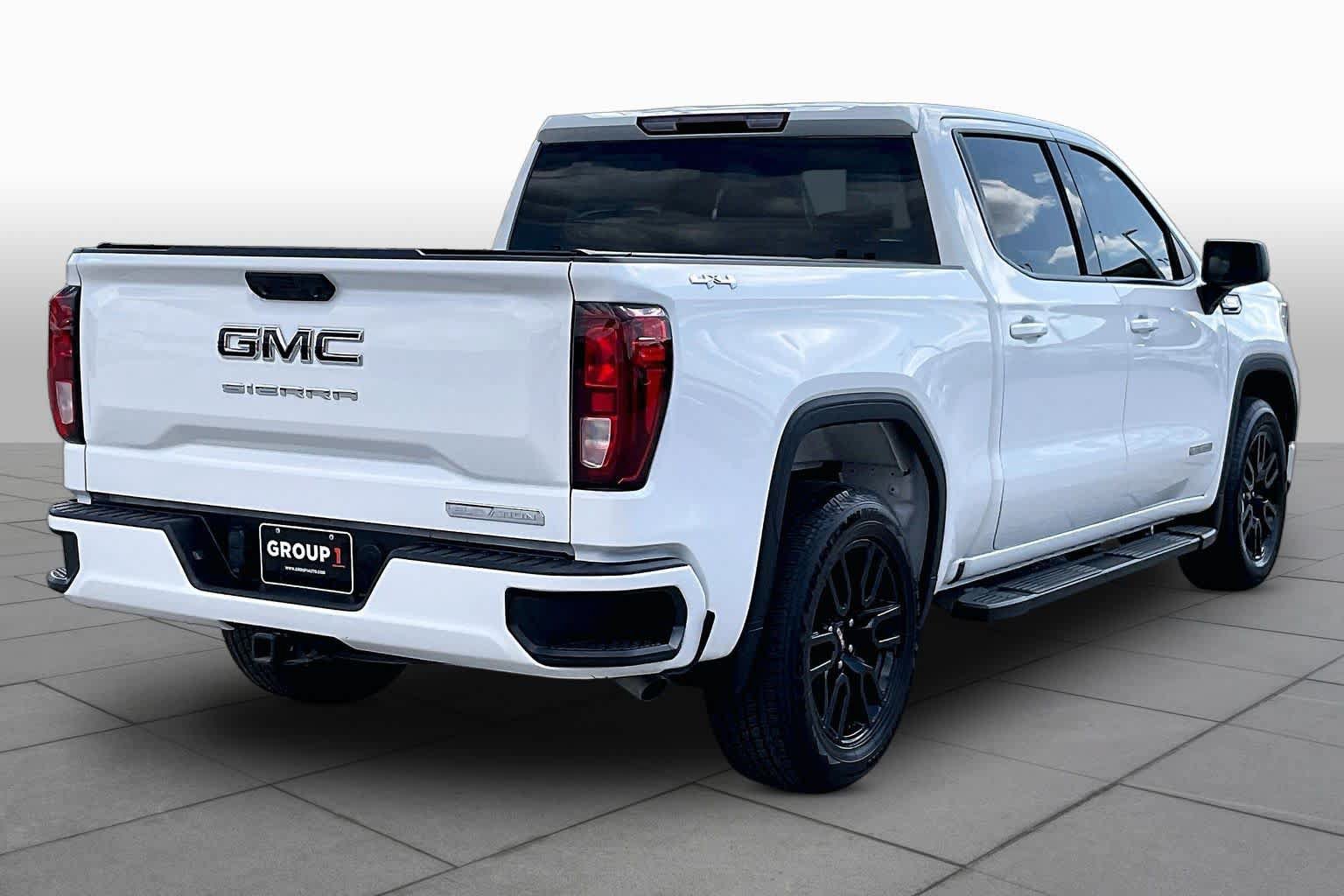 Used 2024 GMC Sierra 1500 Elevation w/ LPO, Elevation Black Package AWD/4WD image 13