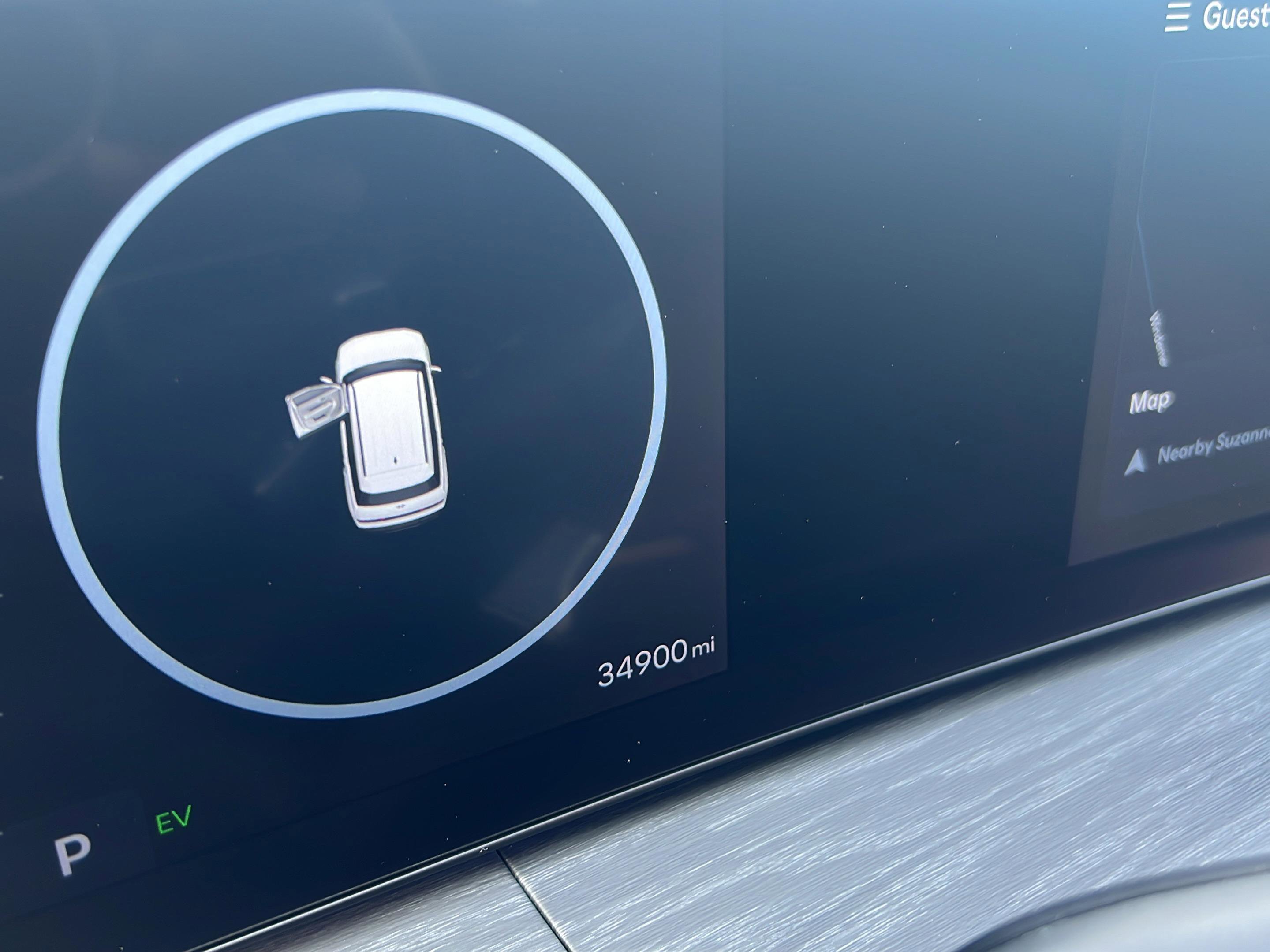 Certified 2025 Hyundai Santa Fe Limited image 13