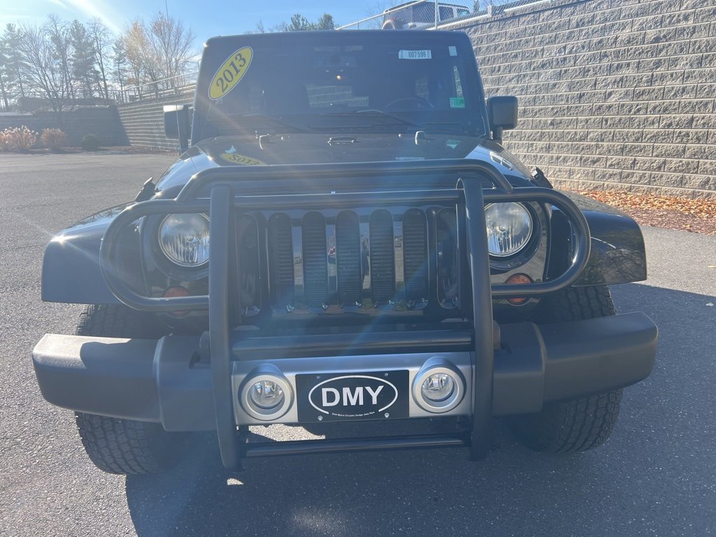 Used 2013 Jeep Wrangler Unlimited Sahara w/ Connectivity Group image 6