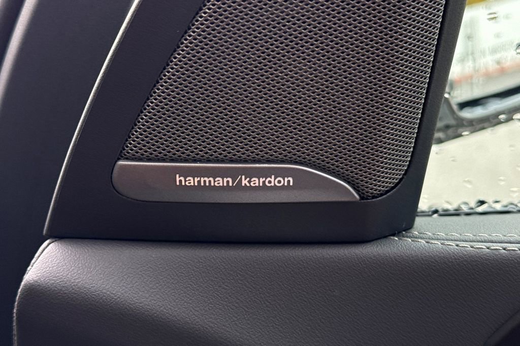 New 2026 BMW X5 xDrive40i w/ M Sport Package image 20