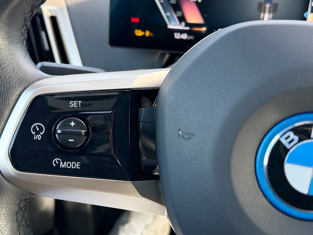 Used 2023 BMW iX xDrive50 w/ Convenience Package image 22