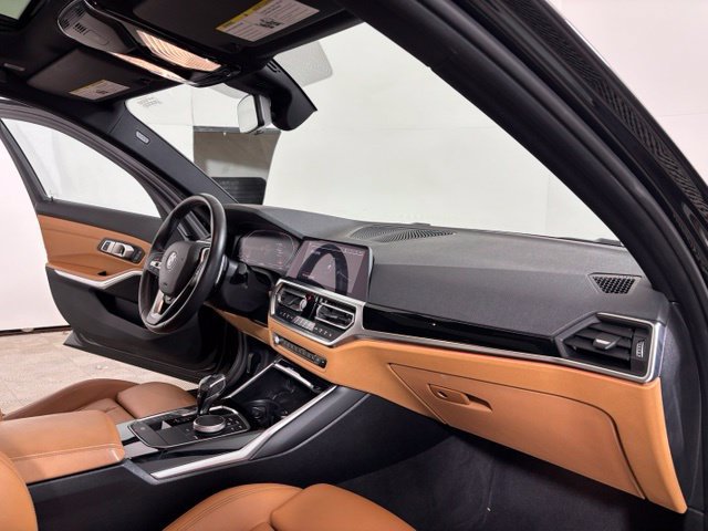 Used 2019 BMW 330i xDrive Sedan w/ Convenience Package AWD/4WD image 22