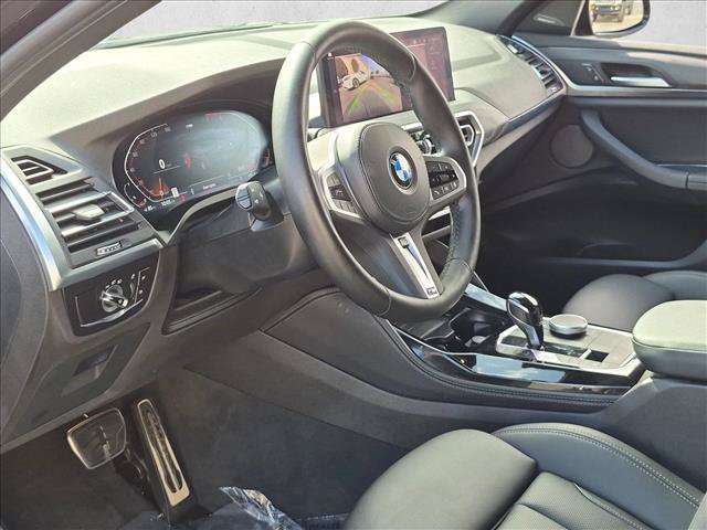 Certified 2023 BMW X4 xDrive30i w/ M Sport Package AWD/4WD image 10