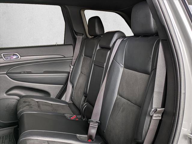 Used 2021 Jeep Grand Cherokee Laredo X image 23