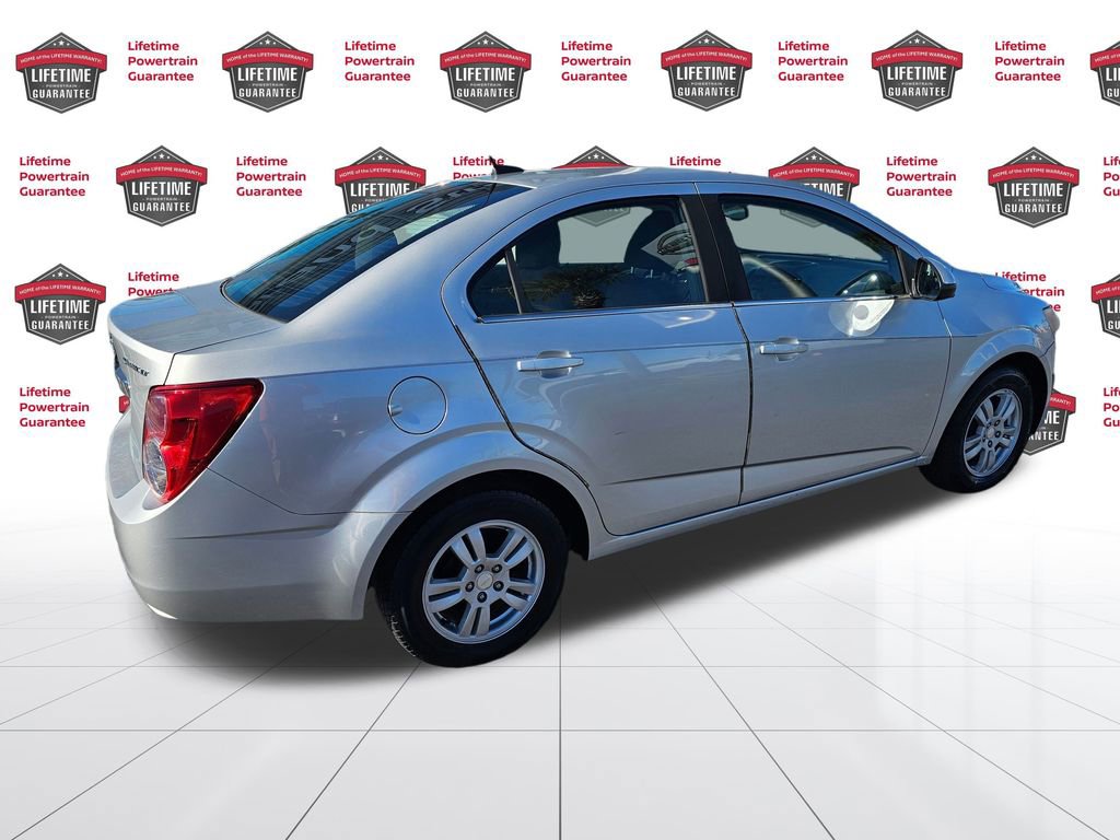 Used 2014 Chevrolet Sonic LT image 7