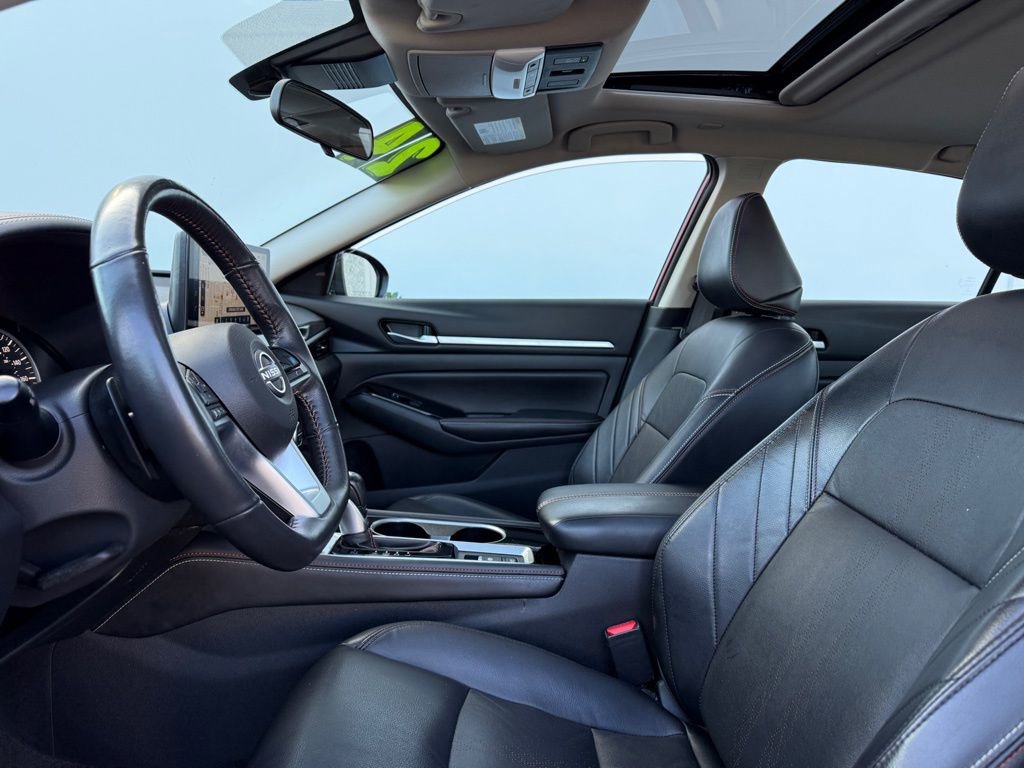 Used 2024 Nissan Altima 2.0 SR image 15