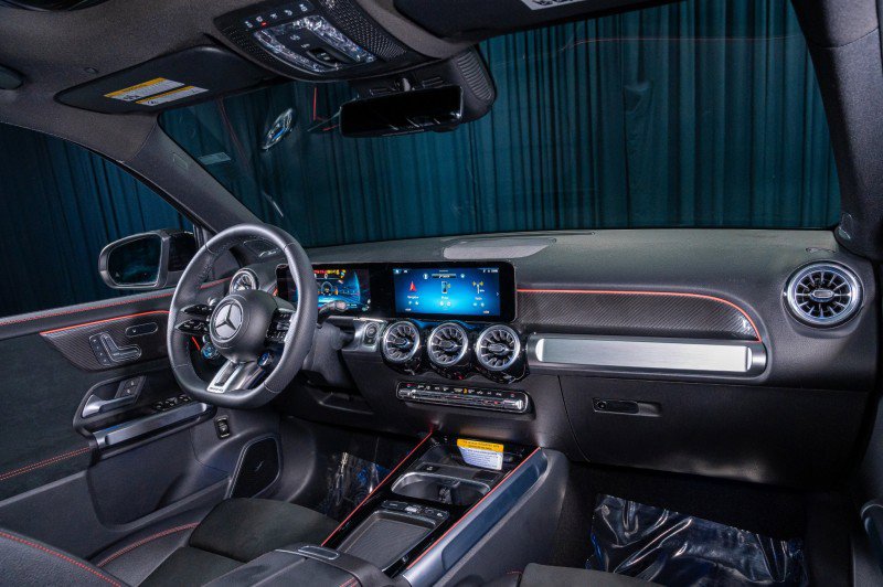 Certified 2026 Mercedes-Benz GLB 35 AMG 4MATIC image 14