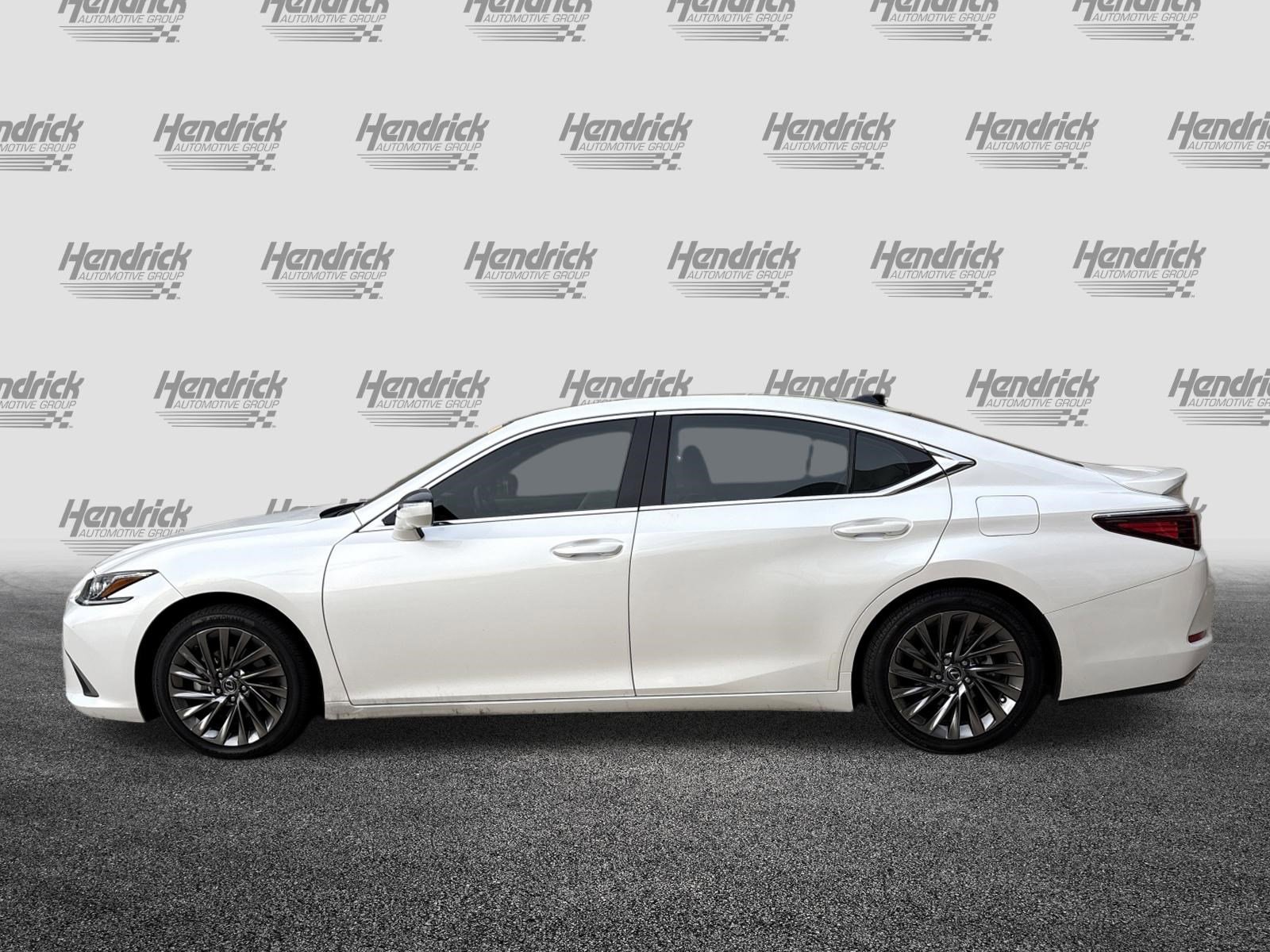 Used 2024 Lexus ES 350 350 Luxury w/ Accessory Package (Z1) image 7