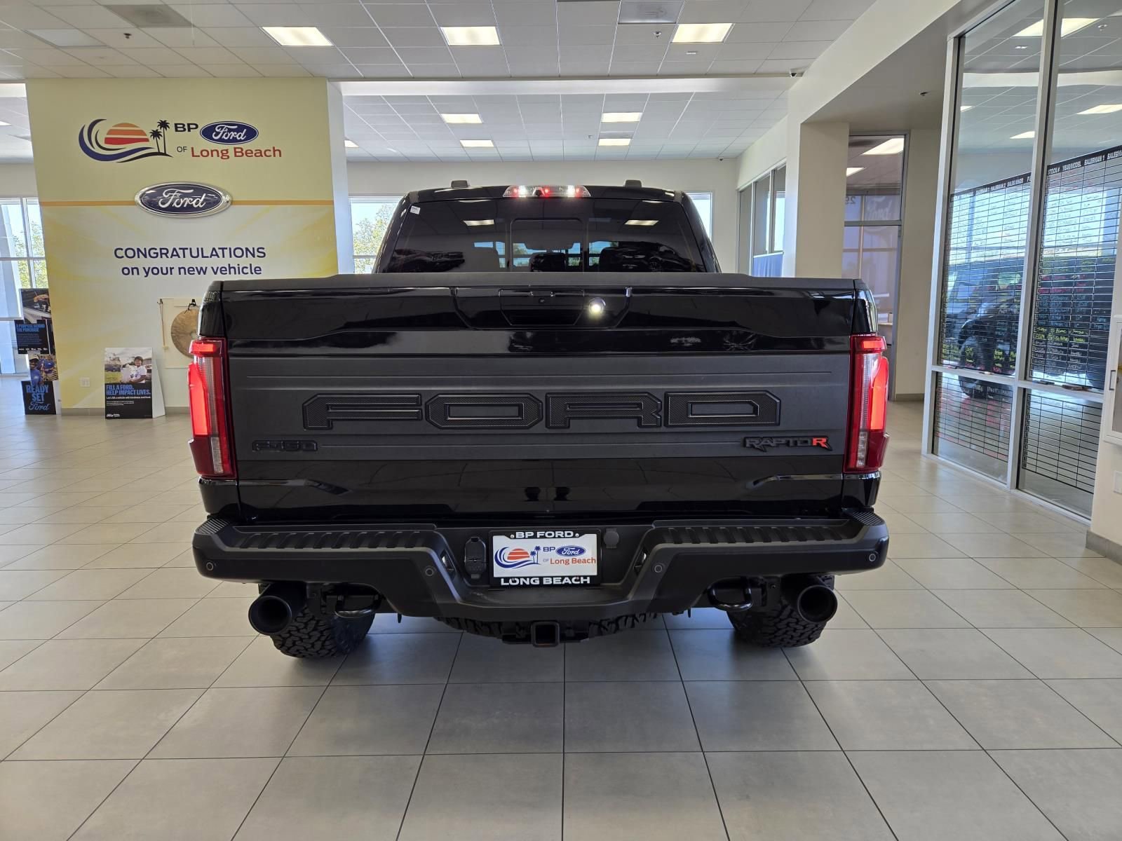 Used 2024 Ford F150 Raptor w/ Equipment Group 803A Raptor R AWD/4WD image 7