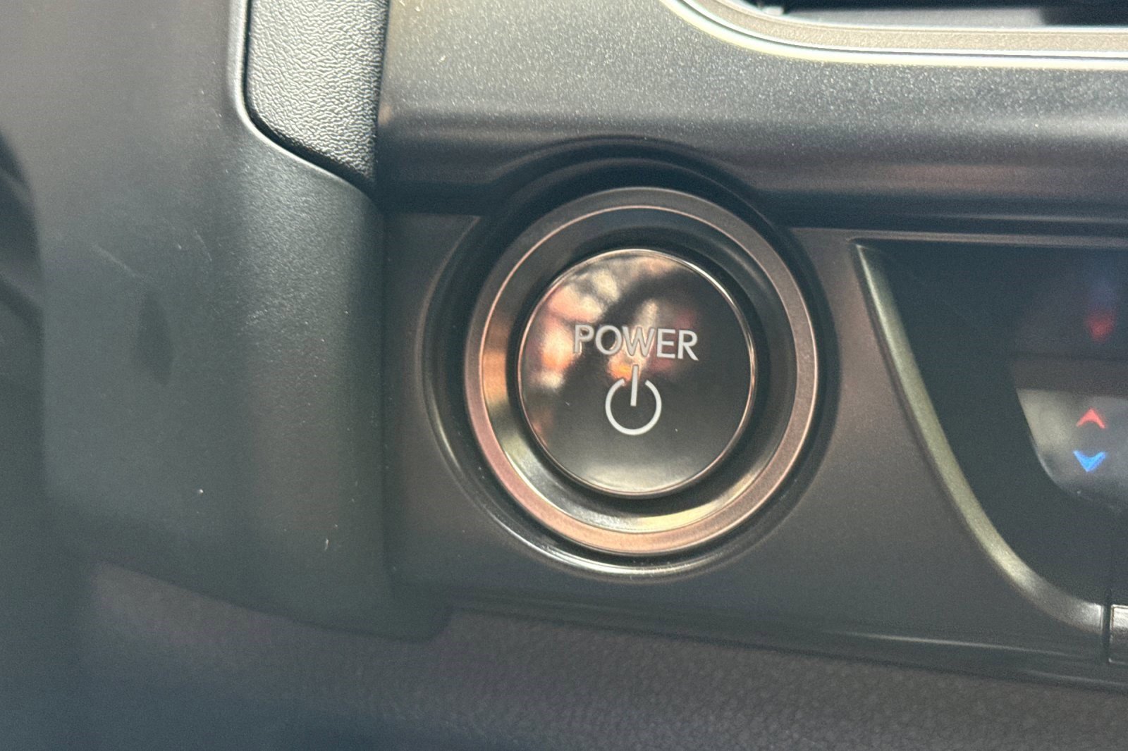 Certified 2025 Lexus UX 300h FWD w/ Accessory Package (Z2) image 34