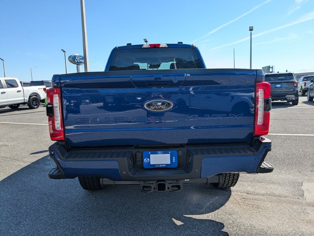 New 2026 Ford F250 XLT w/ XLT Premium Package AWD/4WD image 5